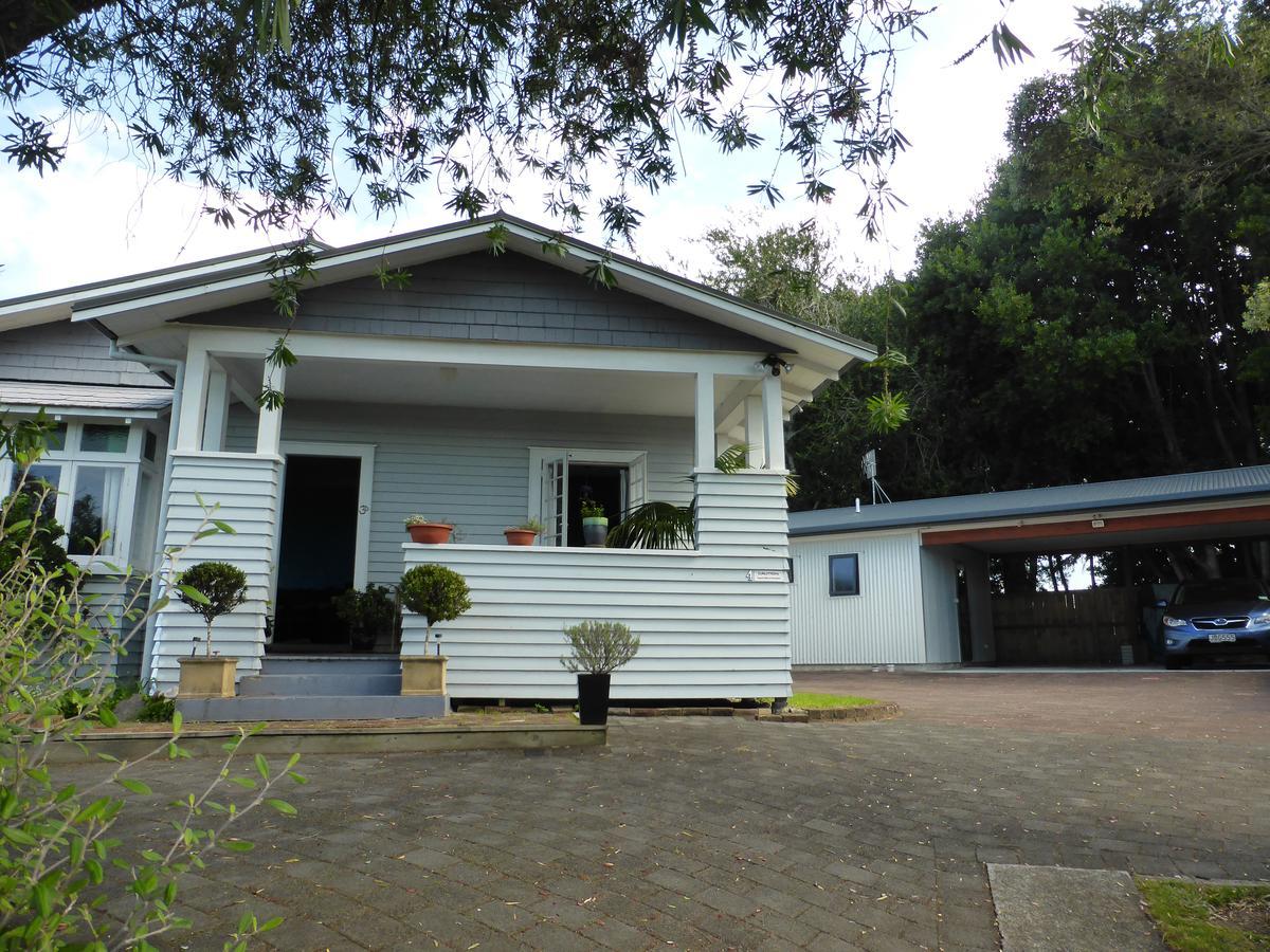 Bungalow On Bell Common Tauranga Exteriör bild